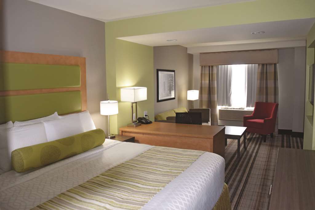 La Quinta Inn & Suites Far Rockaway - Beach Hotel Nova York Quarto foto