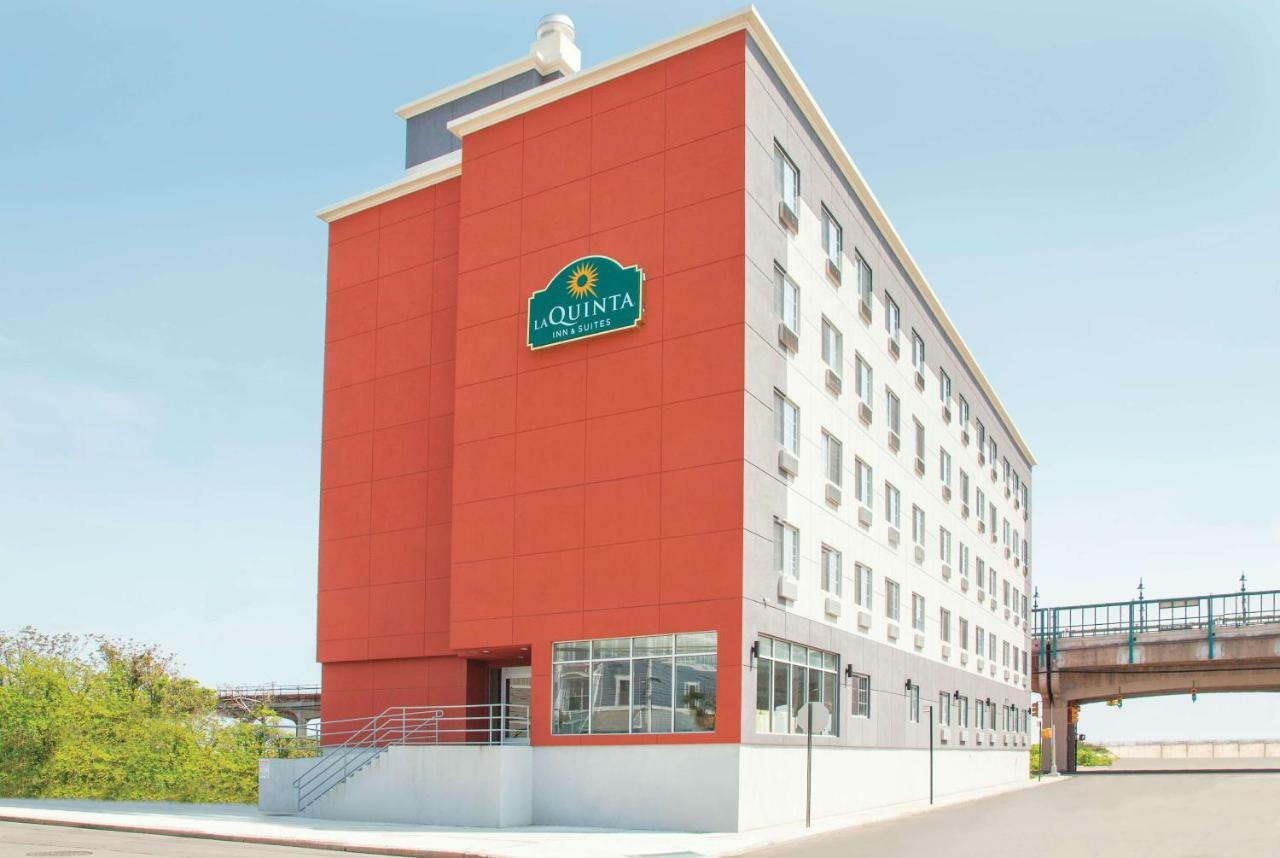 La Quinta Inn & Suites Far Rockaway - Beach Hotel Nova Iorque Exterior foto